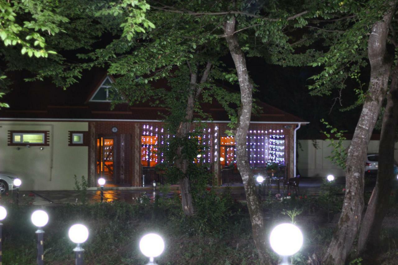 Selena Hotel Кусар Екстериор снимка